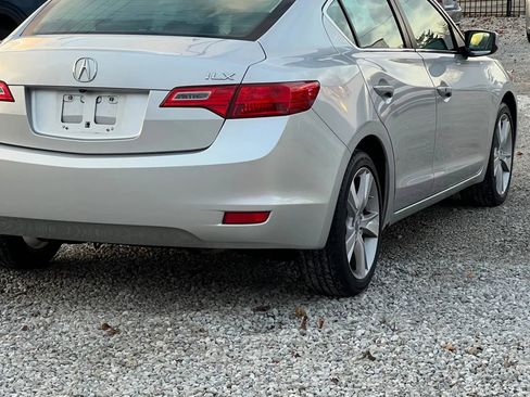 Used 2013 Acura ILX w/ Technology Package image 9
