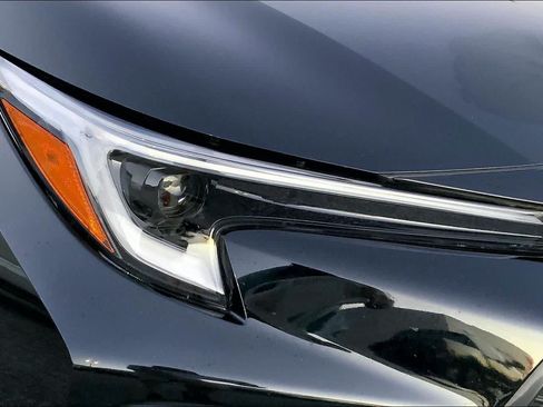 Used 2025 Toyota Corolla SE FWD image 24