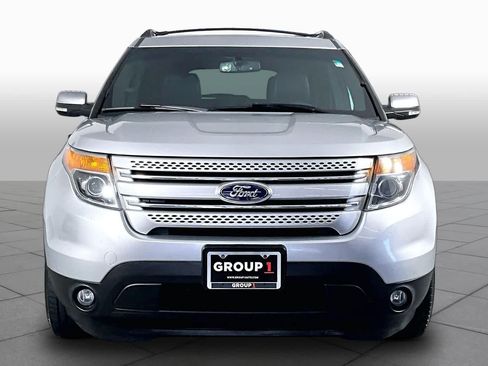 Used 2014 Ford Explorer Limited w/ Equipment Group 301A FWD image 4