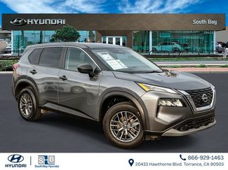 Used 2023 Nissan Rogue S video 1