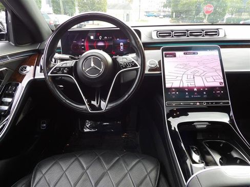 Used 2021 Mercedes-Benz S 580 4MATIC Sedan image 14