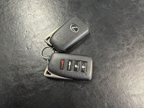 Used 2014 Lexus ES 350 image 45