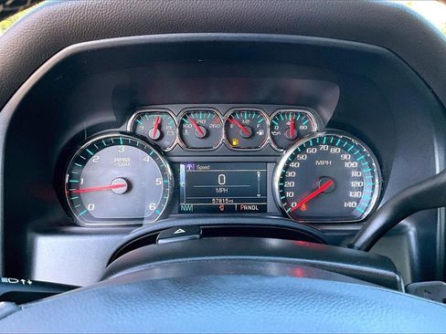 Certified 2018 Chevrolet Silverado 1500 LT w/ LT Fleet Convenience Package image 13