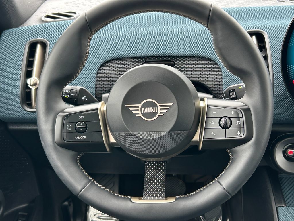 Used 2025 MINI Cooper Countryman S w/ Comfort Package Max AWD/4WD image 17