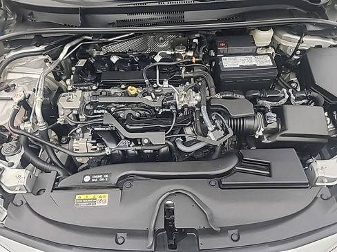 Used 2025 Toyota Corolla LE FWD image 36