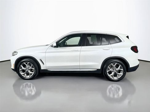 Used 2022 BMW X3 xDrive30i w/ Premium Package 2 AWD/4WD image 3