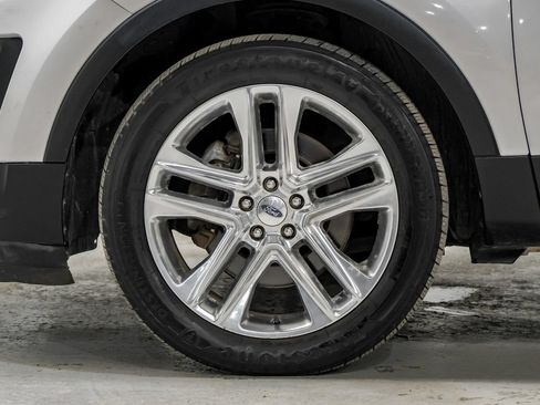 Used 2016 Ford Explorer XLT w/ Equipment Group 202A FWD image 61