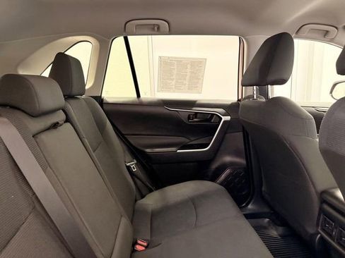 Used 2025 Toyota RAV4 LE image 8