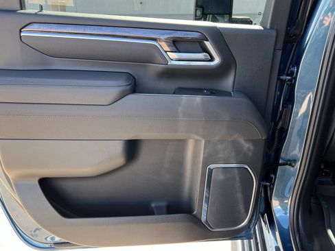 New 2026 Chevrolet Silverado 2500 LTZ image 19