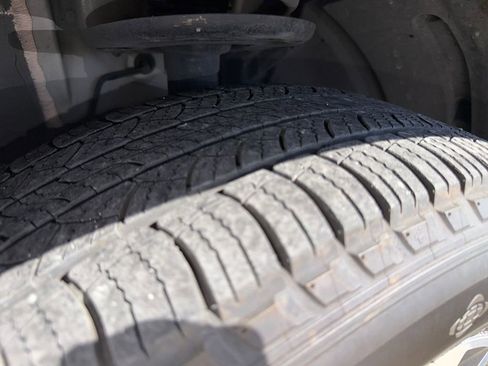 Certified 2024 Nissan Murano SV FWD image 31