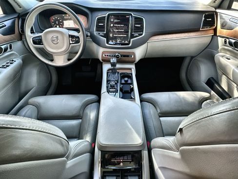 Used 2020 Volvo XC90 T6 Inscription w/ Protection Package Premier image 10