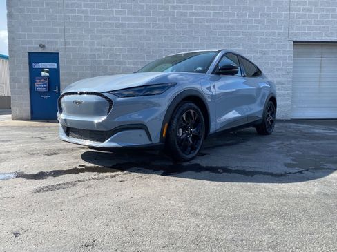 New 2024 Ford Mustang Mach-E Select w/ Comfort Package Lite image 3