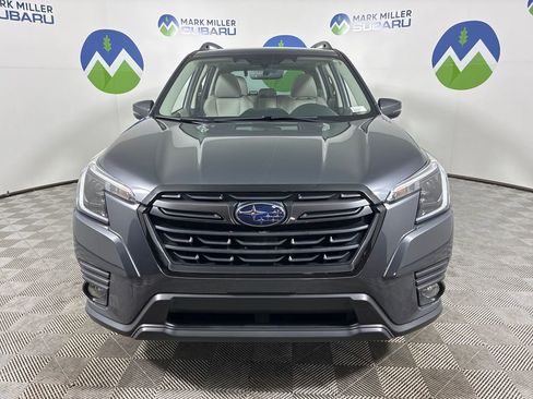 Certified 2023 Subaru Forester Limited AWD/4WD image 3