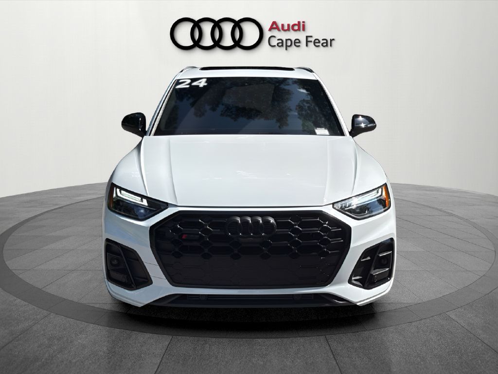 Used 2024 Audi SQ5 Premium Plus w/ Premium Plus Package AWD/4WD image 8