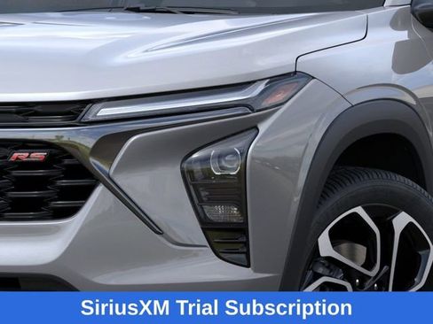 New 2026 Chevrolet Trax RS w/ Sunroof Package FWD image 11