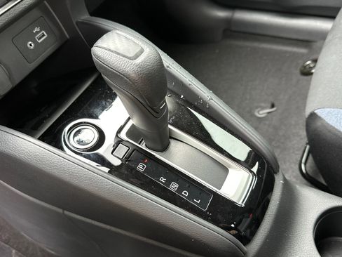 New 2025 Nissan Versa SV w/ Trunk Package image 32