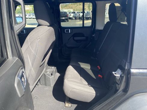 Used 2023 Jeep Wrangler Unlimited Sport AWD/4WD image 7
