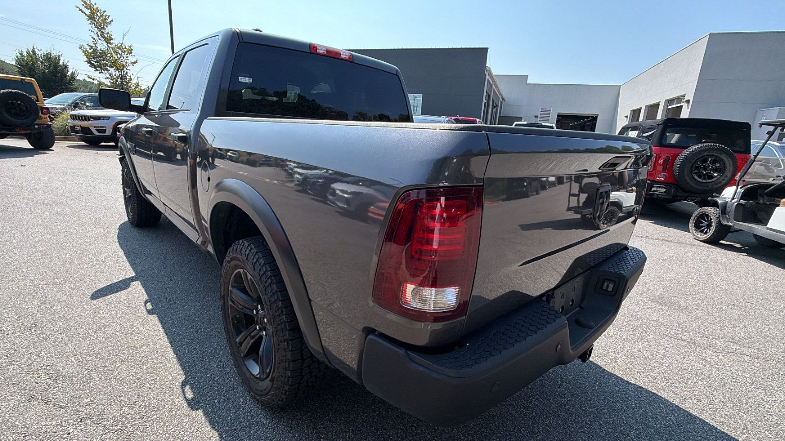 Used 2024 RAM 1500 Warlock AWD/4WD image 10