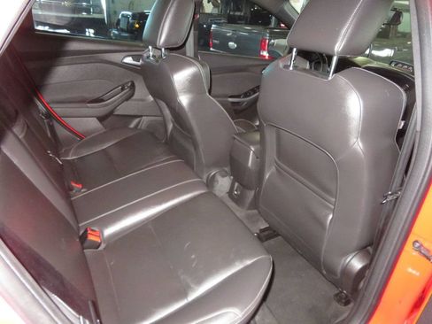 Used 2013 Ford Focus ST FWD image 29