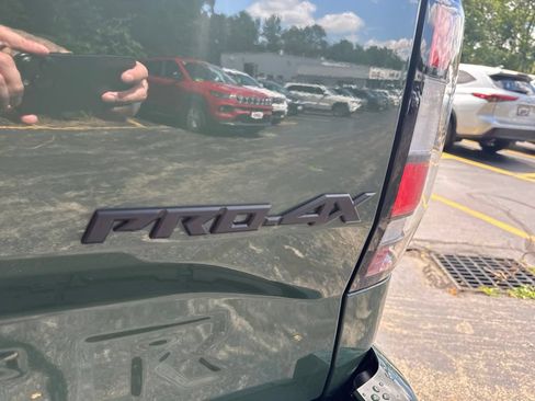 Used 2024 Nissan Frontier PRO-4X w/ Pro Premium Package AWD/4WD image 15