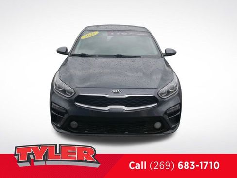 Used 2021 Kia Forte LXS image 2