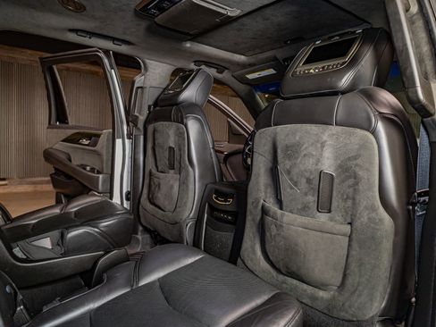 Used 2019 Cadillac Escalade Platinum image 21