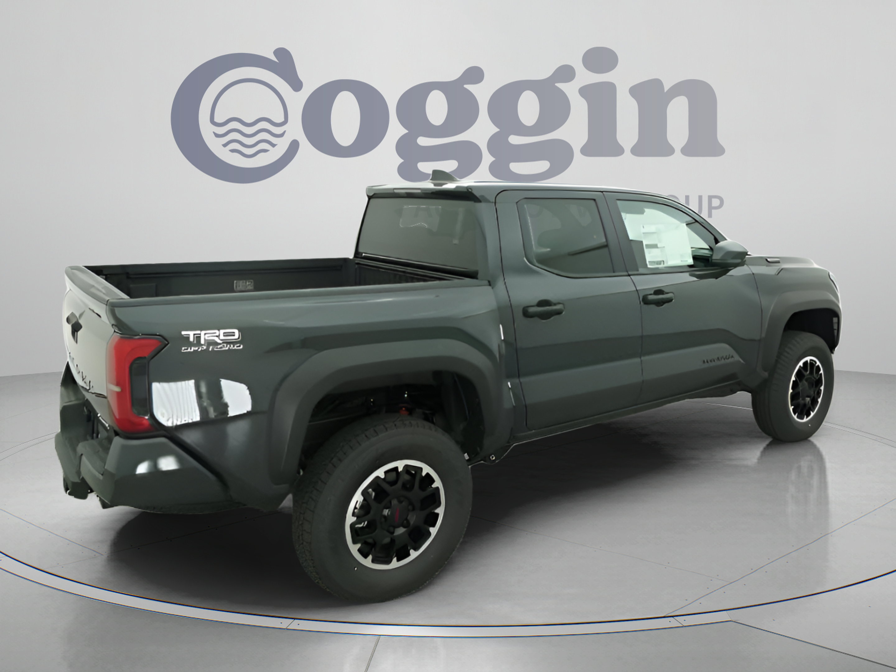 New 2025 Toyota Tacoma TRD Off-Road AWD/4WD image 19