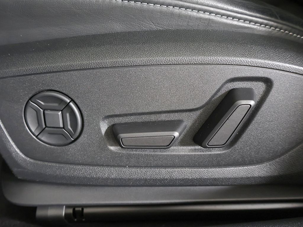 Used 2024 Audi A3 2.0T Premium Plus w/ Premium Plus Package AWD/4WD image 33