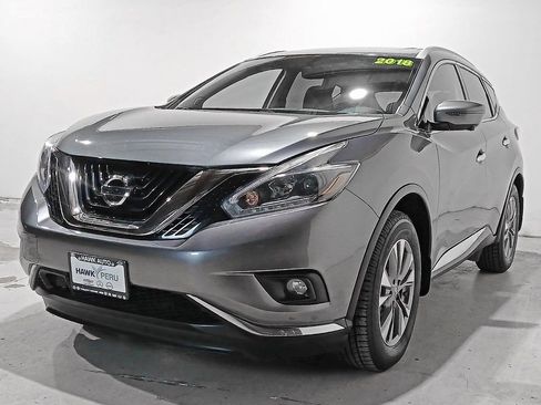 Used 2018 Nissan Murano Platinum image 3