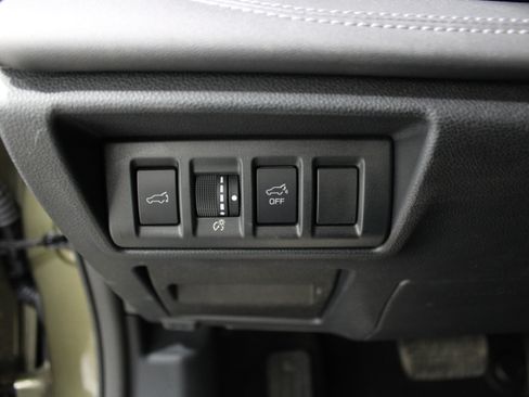 Used 2024 Subaru Outback Limited AWD/4WD image 17