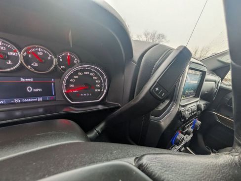 Used 2021 Chevrolet Silverado 1500 LT image 15