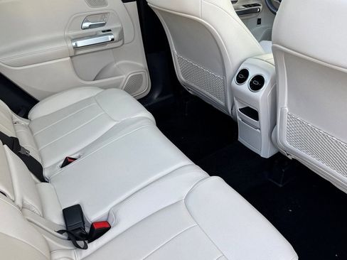 Certified 2024 Mercedes-Benz GLB 250 4MATIC image 29