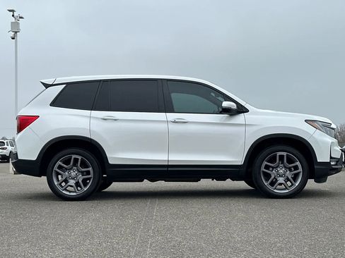 Certified 2023 Honda Passport EX-L image 2