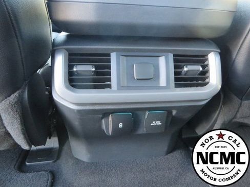 Used 2024 Ford F150 Lariat image 50