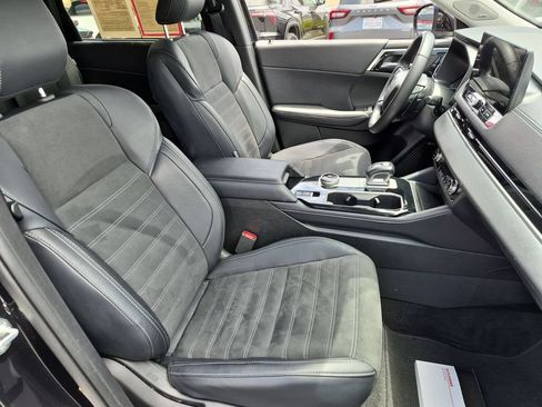 Used 2025 Mitsubishi Outlander SE AWD/4WD image 31