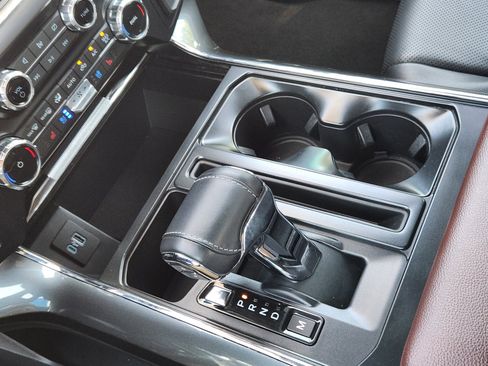 Used 2023 Ford F150 Lariat AWD/4WD image 16