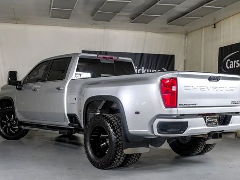 Used 2021 Chevrolet Silverado 3500 High Country w/ Snow Plow Prep/Camper Package image 11