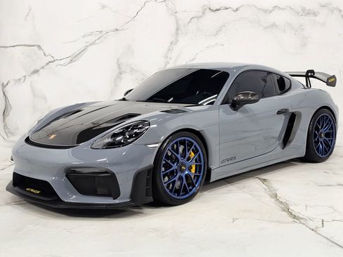 Used 2023 Porsche 718 Cayman GT4 RS w/ Weissach Package RWD image 9