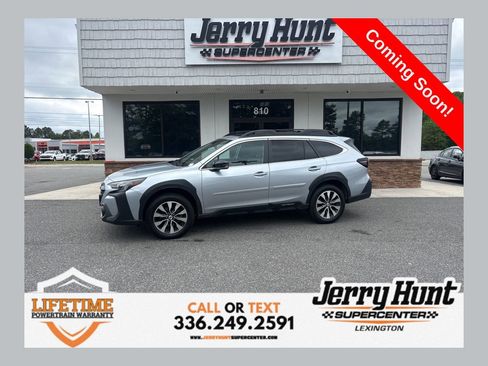 Used 2024 Subaru Outback Limited AWD/4WD image 1