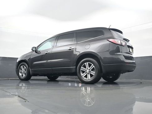 Used 2017 Chevrolet Traverse LT AWD/4WD image 29