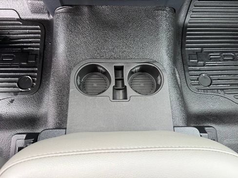 Used 2022 Ford F350 XL w/ Power Equipment Group RWD image 26