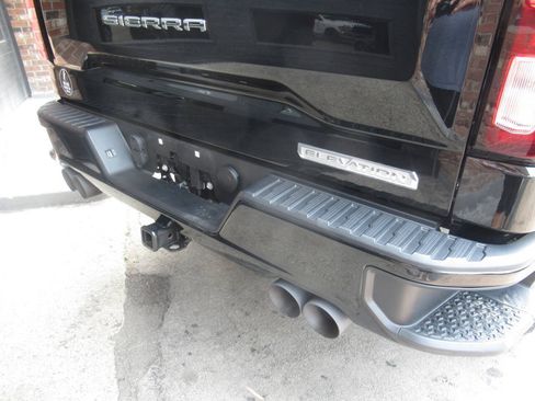 Used 2025 GMC Sierra 1500 Elevation w/ Preferred Package AWD/4WD image 14