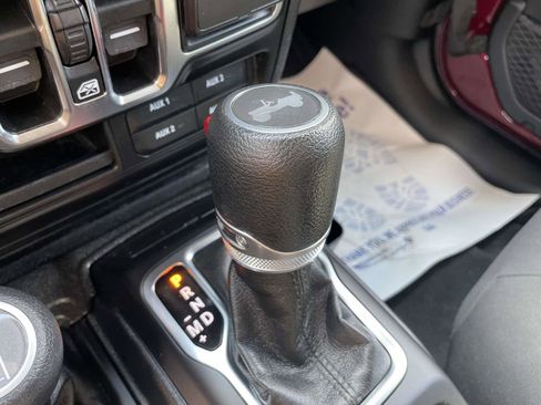 Used 2021 Jeep Wrangler Unlimited Sport image 16