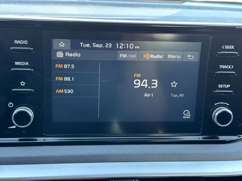 Used 2021 Kia K5 LXS image 34