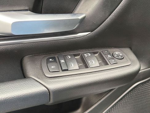 Used 2023 RAM 1500 Big Horn AWD/4WD image 34