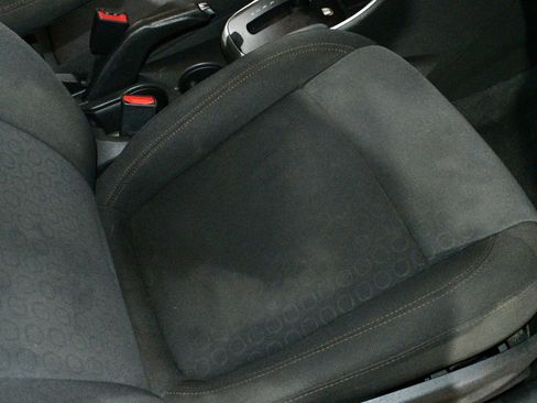 Used 2021 Chevrolet Trax LS w/ Tint and Cruise Package image 10