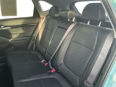 Used 2024 Kia Seltos EX image 14