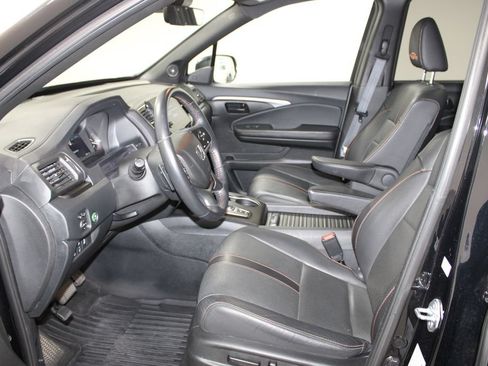 Used 2022 Honda Passport TrailSport image 22