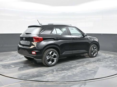 New 2026 Hyundai Venue SEL image 8