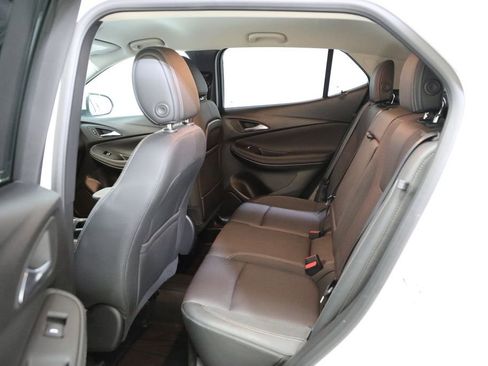 Certified 2021 Buick Encore GX Select AWD/4WD image 9